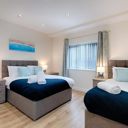 Eaton House 2 - Tv In Every Bedroom! Swansea Exterior foto