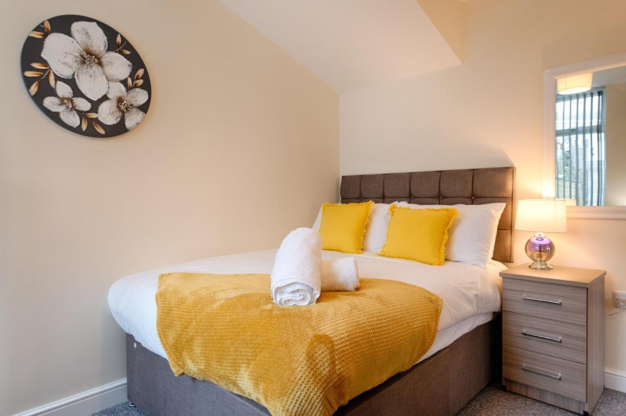 Eaton House 2 - Tv In Every Bedroom! Swansea Exterior foto