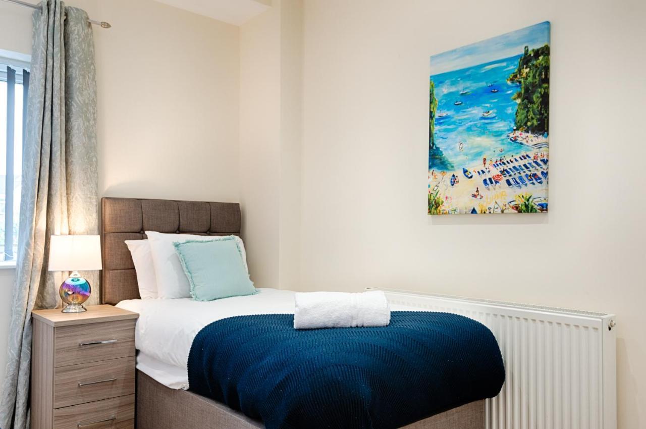 Eaton House 2 - Tv In Every Bedroom! Swansea Exterior foto